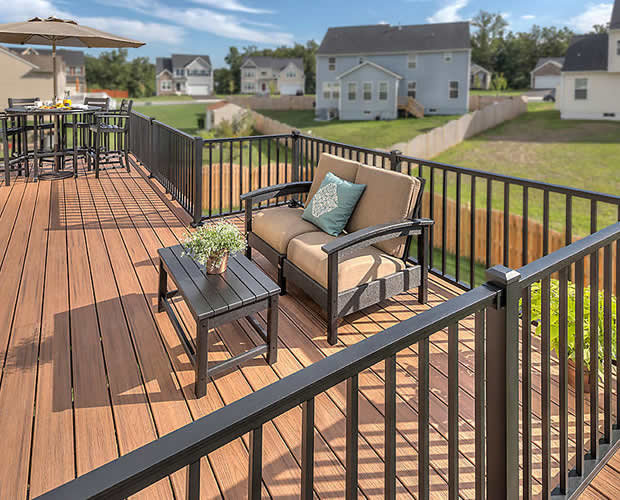 Aluminum Railing Systems that are sturdy and beautiful decking support.