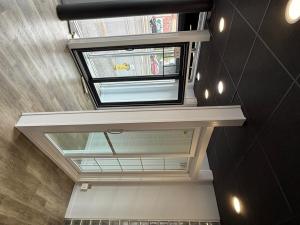 showroom 7